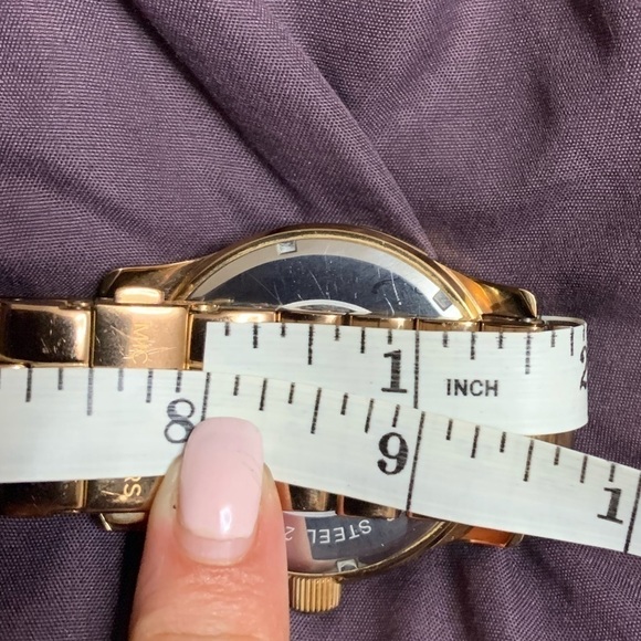 Michael Kors Rose Gold Watch MK5661 -- small wrist links removed main image 5